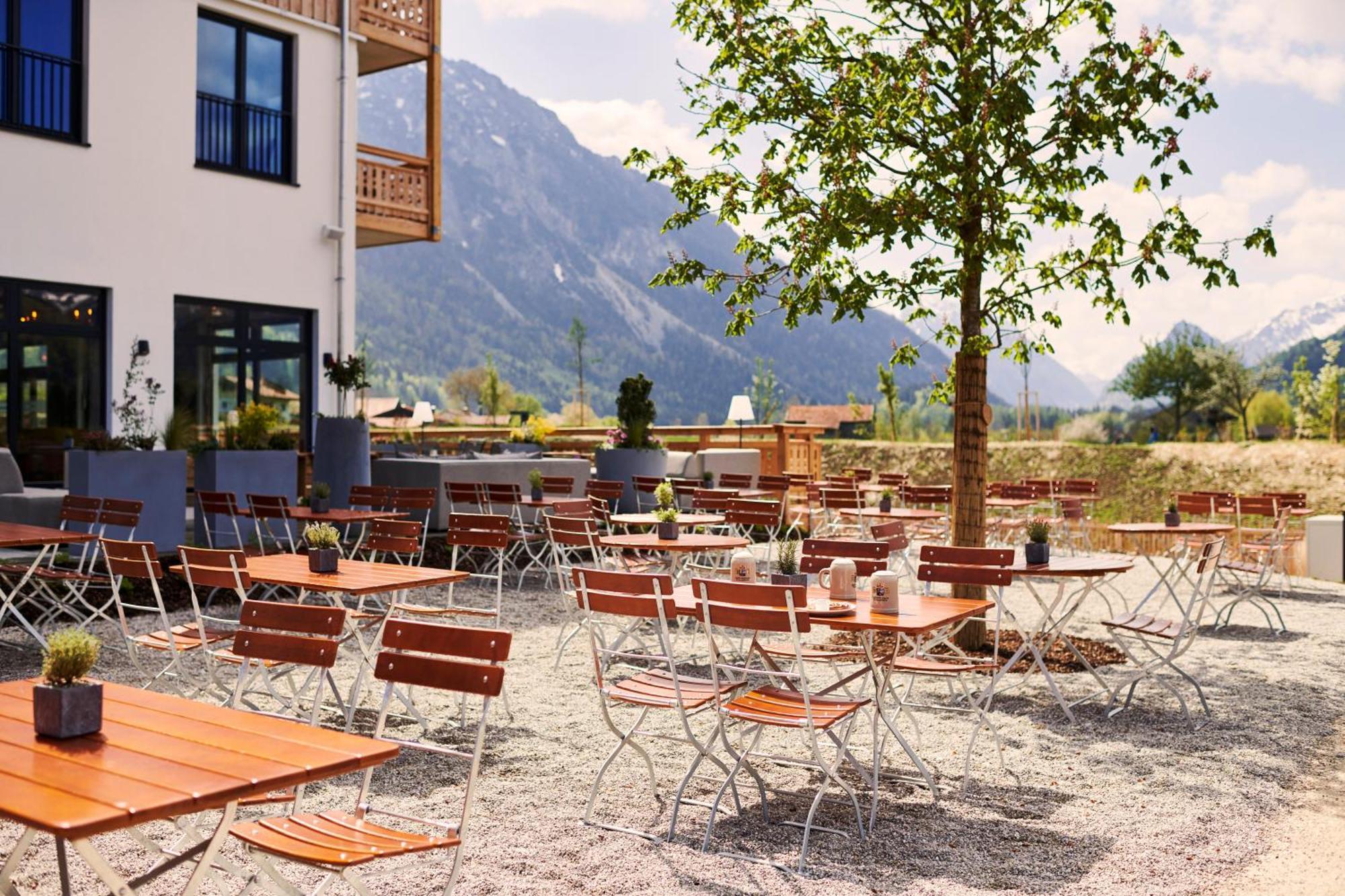 Hotel Aja